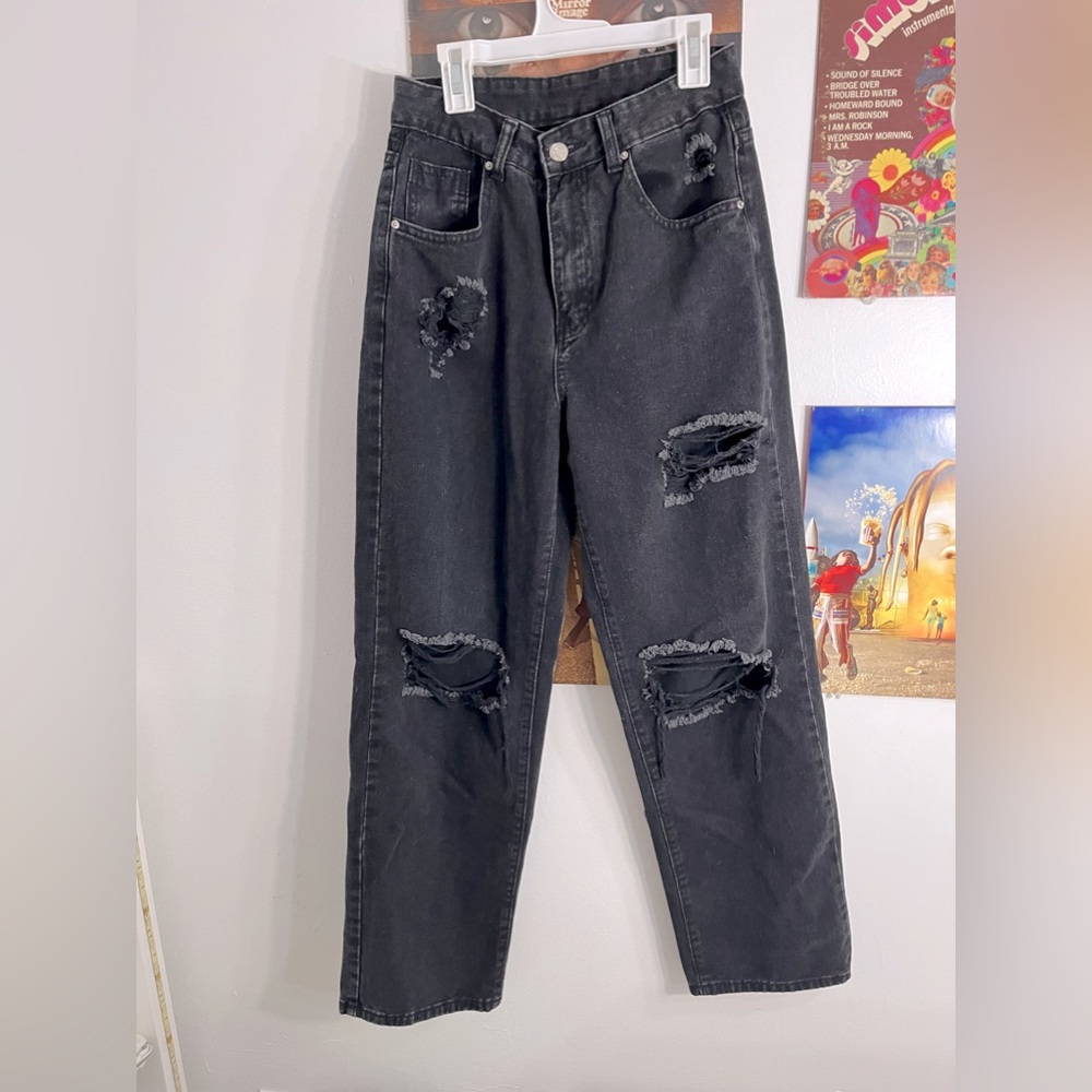 Black boyfriend, jeans